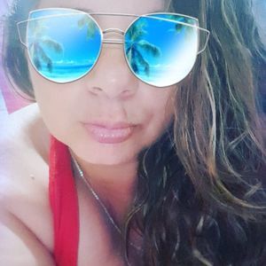 Meet your Posher, Evelyn